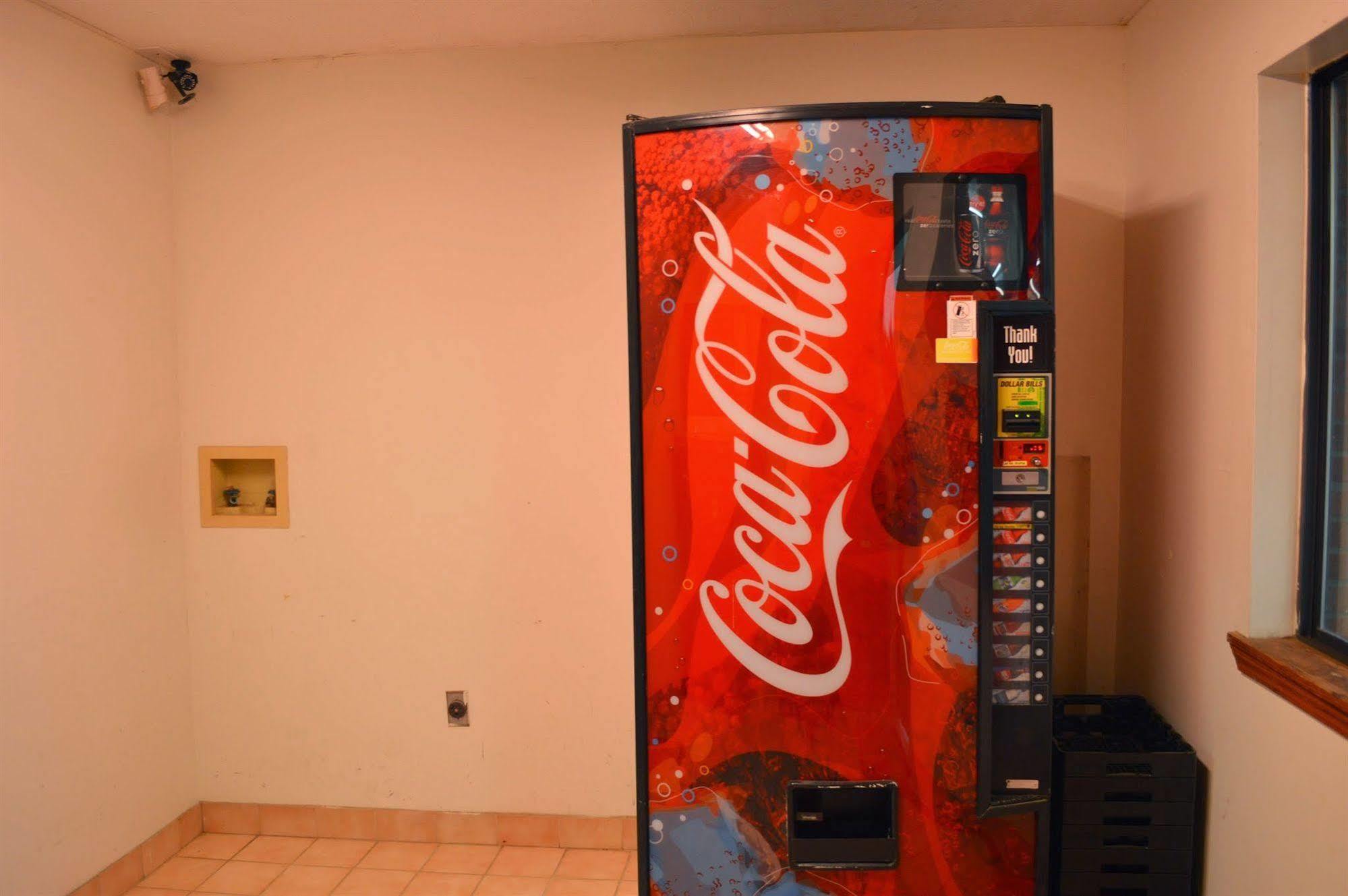 Economy Inn Carthage Εξωτερικό φωτογραφία